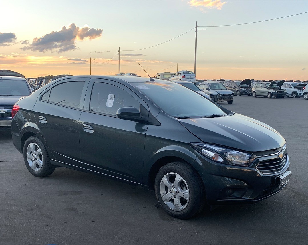 LOTE 24  CHEVROLET PRISMA 1.4MT LT 2019/2019