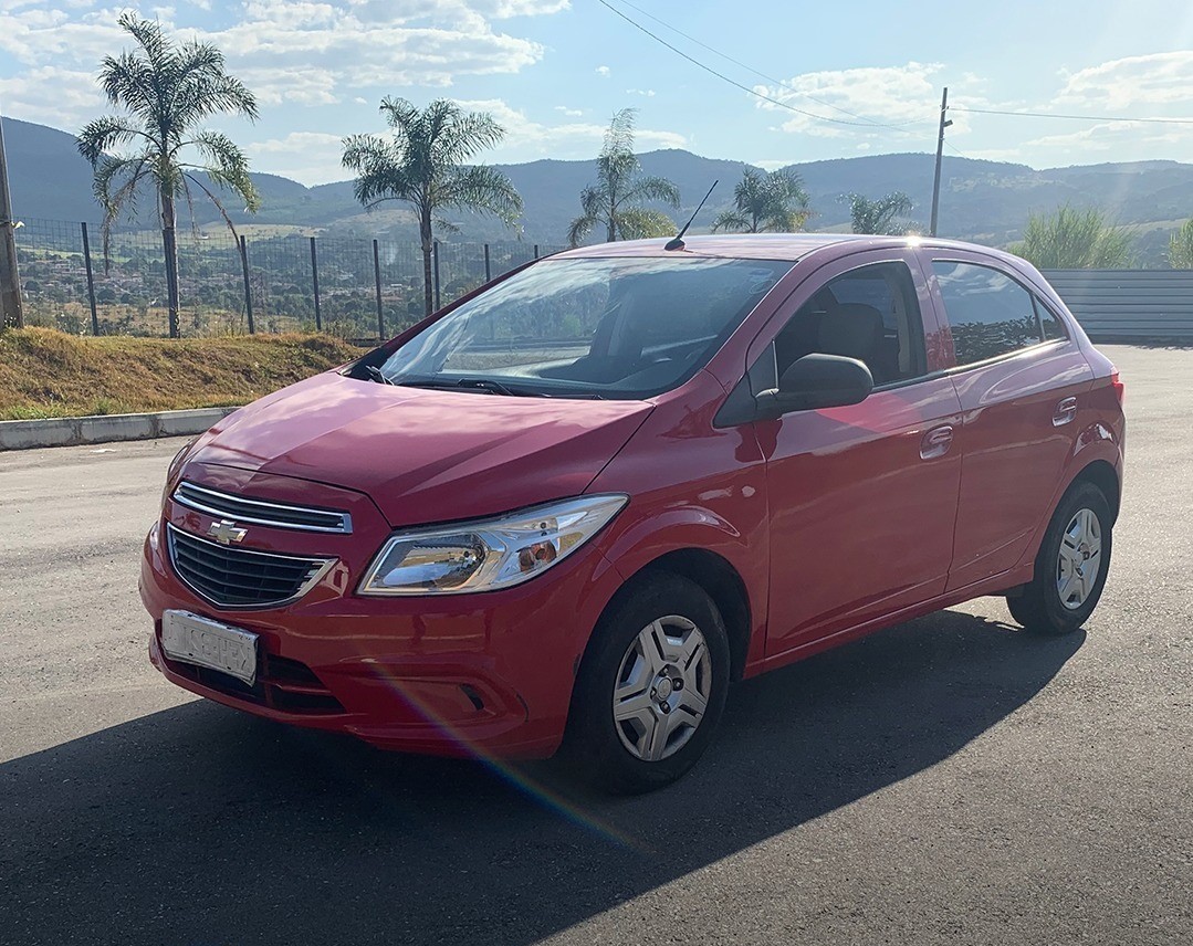 LOTE 28 CHEVROLET ONIX 1.0MT LT 2015/2015