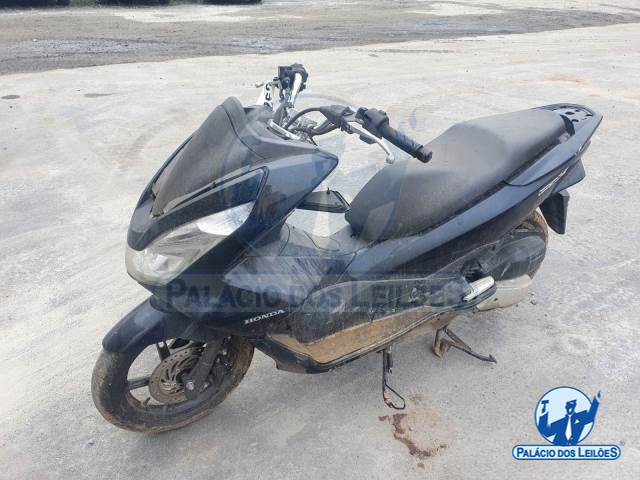LOTE 16 HONDA PCX 150 2017/2018