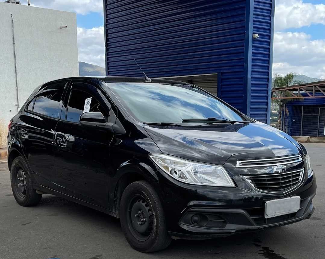 LOTE 10 CHEVROLET ONIX 1.0MT LT 2012/2013